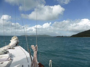 Whitsunday sailing (Louise Kenward, 2014)